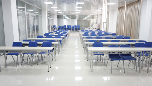 富軒商學院“導購培訓班“準備就緒??！靜候各位學員到來~~